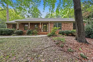 3628 Pinetop Rd, Greensboro, NC 27410 - Photo 2