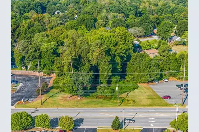 1702 Westchester Drive, High Point, NC 27262 - Photo 2