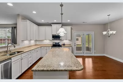 3694 Vestavia Drive, Kernersville, NC 27284 - Photo 8
