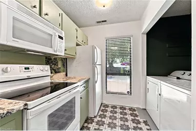 301 Village Lane #F, Greensboro, NC 27409 - Photo 4
