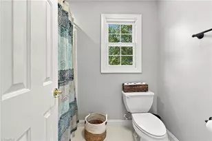 4325 Oakton Dr, High Point, NC 27265 - Photo 34