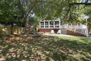 4325 Oakton Dr, High Point, NC 27265 - Photo 40