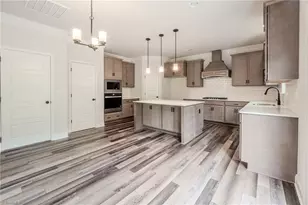 2956 Flat Rock Dr, Winston-Salem, NC 27127 - Photo 2