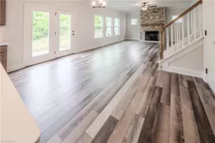 2956 Flat Rock Dr, Winston-Salem, NC 27127 - Photo 8