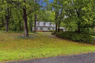 1875 Mallard Lakes Dr, Winston-Salem, NC 27106 - Photo 4