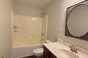 4427 Parkcrest Cir, Kernersville, NC 27284 - Photo 12