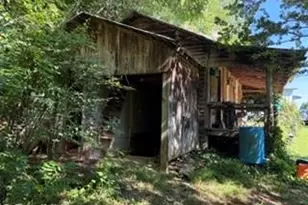2101 Mt Sinai Rd, Wilkesboro, NC 28697 - Photo 8