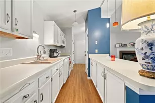 5928 W Friendly Ave, Greensboro, NC 27410 - Photo 4