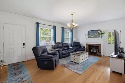 925 Seymour Court, Eden, NC 27288 - Photo 6