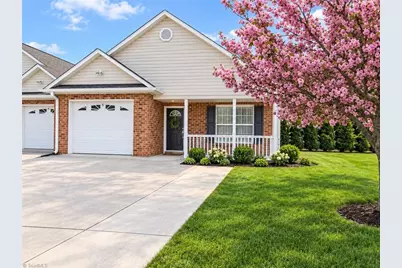131 Wellsboro Court, King, NC 27021 - Photo 1