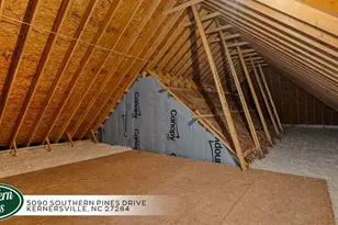 5090 Southern Pnes Dr, Kernersville, NC 27284 - Photo 34