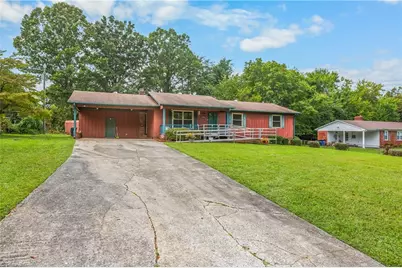 3630 Kinghill Drive, Winston-Salem, NC 27105 - Photo 2