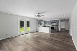 3630 Kinghill Dr, Winston-Salem, NC 27105 - Photo 14