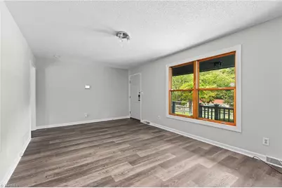 3630 Kinghill Drive, Winston-Salem, NC 27105 - Photo 6