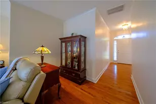 1312 Whitworth Ct, Kernersville, NC 27284 - Photo 8