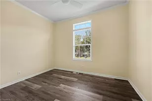 1706 Whites Mill Rd, High Point, NC 27265 - Photo 22