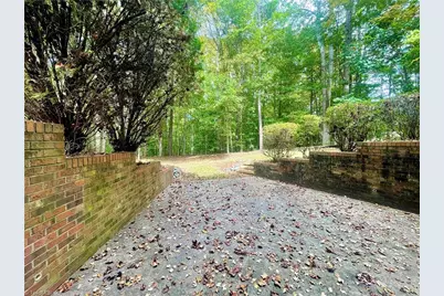 1121 Old Greensboro Road, Thomasville, NC 27360 - Photo 10