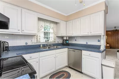 1609 Regency Drive, Burlington, NC 27215 - Photo 20