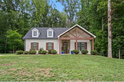660 Corregidor Street, Mebane, NC 27302 - Photo 2