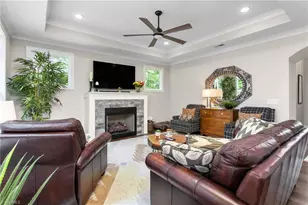 660 Corregidor St, Mebane, NC 27302 - Photo 8