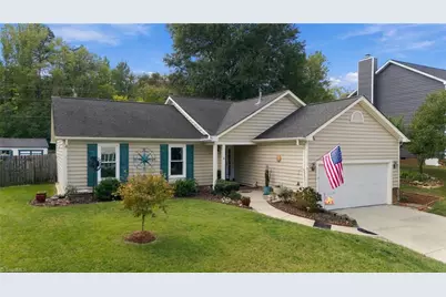 6 Kildare Woods Court, Greensboro, NC 27407 - Photo 2