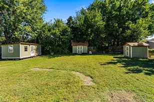 2703 Lamroc Rd, Greensboro, NC 27407 - Photo 10