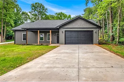 2328 Summerlin Street, Winston-Salem, NC 27103 - Photo 1