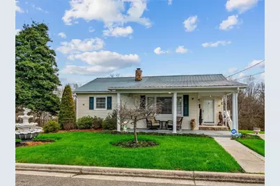911 Banner Street, Mount Airy, NC 27030 - Photo 1