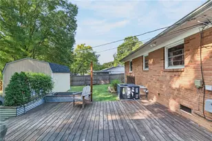 2308 Edgewood Ave, Burlington, NC 27215 - Photo 18