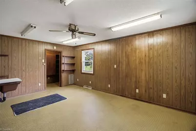553 E Ridge Avenue, Liberty, NC 27298 - Photo 26
