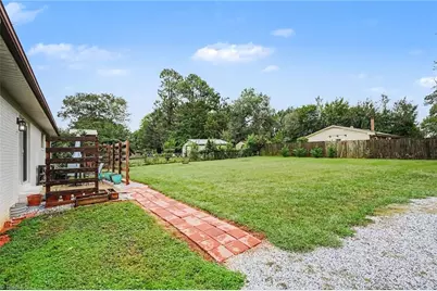 5107 Grandover Parkway, Greensboro, NC 27407 - Photo 26