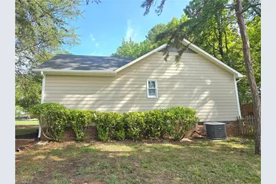 6509 River Hills Drive, Greensboro, NC 27410 - Photo 38
