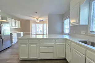 6509 River Hills Dr, Greensboro, NC 27410 - Photo 12