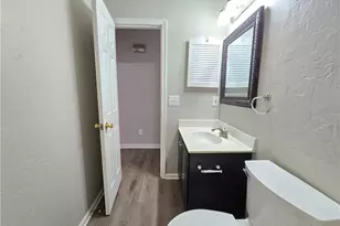 6509 River Hills Dr, Greensboro, NC 27410 - Photo 20