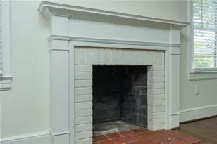 208 Avondale Dr, Lexington, NC 27295 - Photo 8