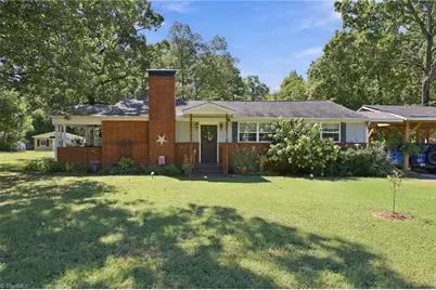 516 Old Embler Road, Thomasville, NC 27360 - Photo 2