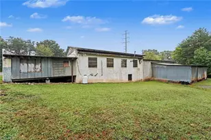 427 Gene Hairston St, Madison, NC 27025 - Photo 42