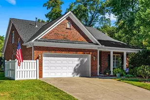 219 Heritage Hill Dr, Greensboro, NC 27282 - Photo 2