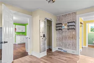 521 Bridges Dr, High Point, NC 27262 - Photo 8