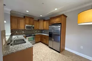 238 Lewis St, Greensboro, NC 27406 - Photo 4