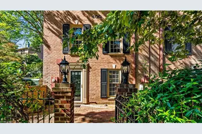 400 Fisher Park Circle #E, Greensboro, NC 27401 - Photo 28