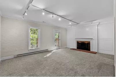 400 Fisher Park Circle #E, Greensboro, NC 27401 - Photo 22