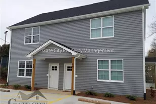 40 E 4th St, Lexington, NC 27292 - Photo 1
