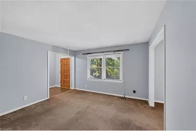 16 Piney Mountain Road, Chapel Hill, NC 27514 - Photo 6