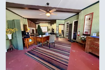 113 Decatur Street, Madison, NC 27025 - Photo 8