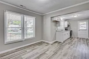 200 W Balfour Ave, Asheboro, NC 27203 - Photo 6