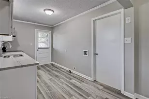 200 W Balfour Ave, Asheboro, NC 27203 - Photo 8