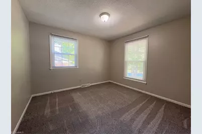 304 Leland Drive, Greensboro, NC 27455 - Photo 14