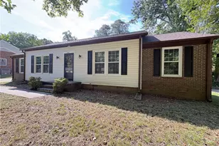 304 Leland Dr, Greensboro, NC 27455 - Photo 1