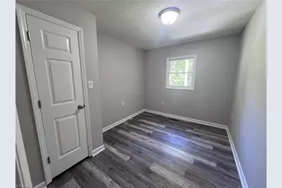 5060 Cherrywood Road, Randleman, NC 27317 - Photo 8